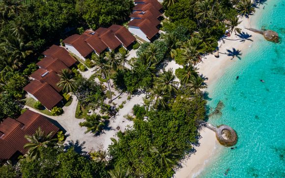Bandos Maldives Hotel 4*