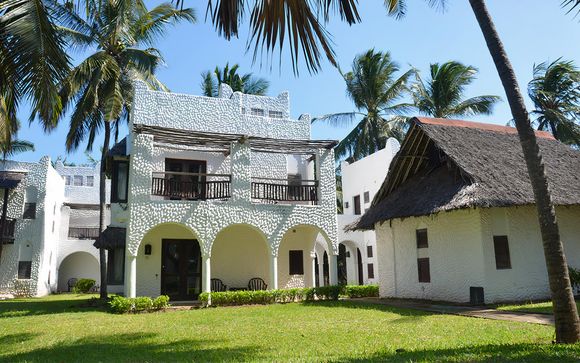 Jacaranda Indian Ocean Beach Resort 4*