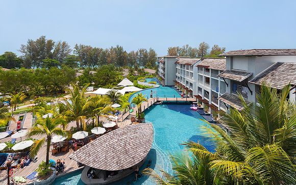 Poussez les portes de l'hôtel Mai Khao Lak Beach Resort & Spa 5*
