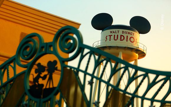 Willkommen im... Disneyland® Paris!