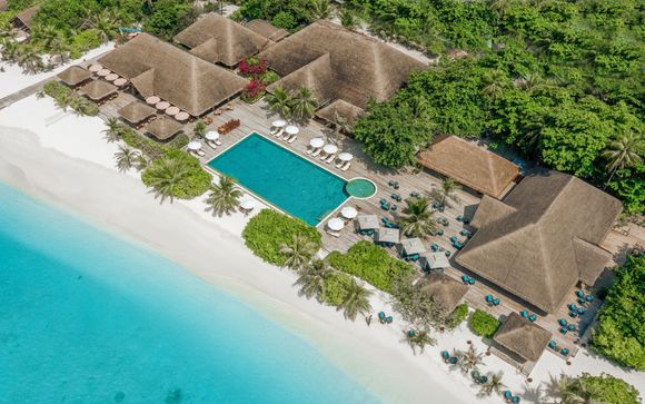 Kudafushi Resort & Spa 5*