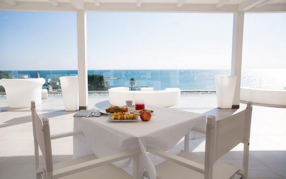 Bianco Riccio Suite Hotel 4*