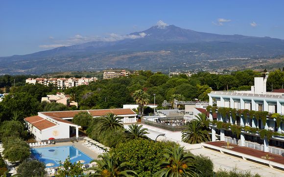 UNAHOTELS Naxos Beach 4*