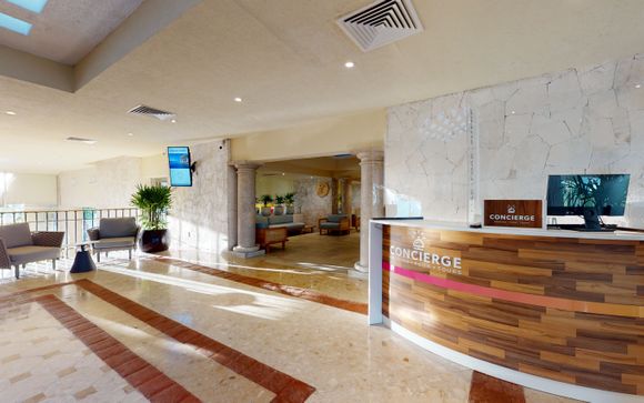 Grand Park Royal Luxury Resort 5*