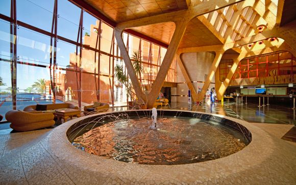 Holiday World Village 4*