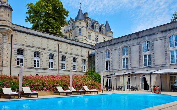 El Hotel Château de Mirambeau le abre sus puertas