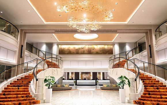 Royal Plaza on Scotts 5* 