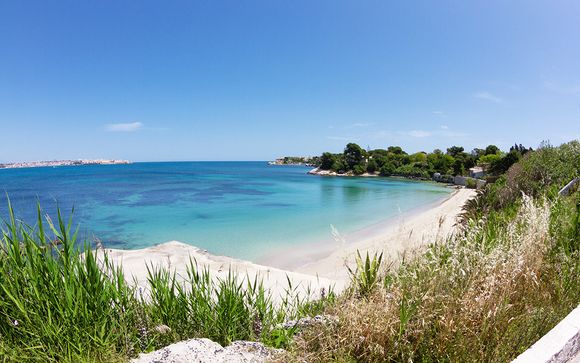 Idílica bahía en Siracusa con coche de alquiler opcional