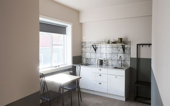 The Swan House Apartments