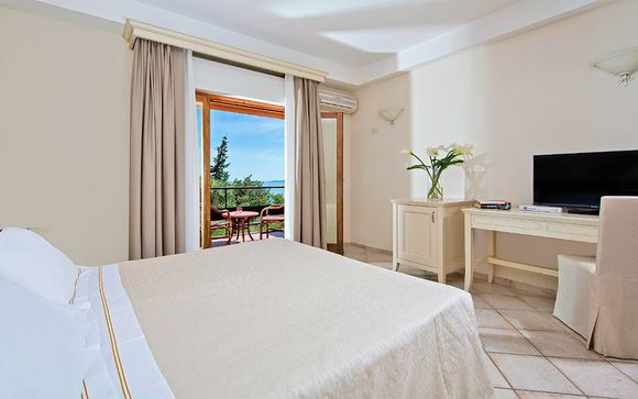 Hotel Torre di Cala Piccola 4*