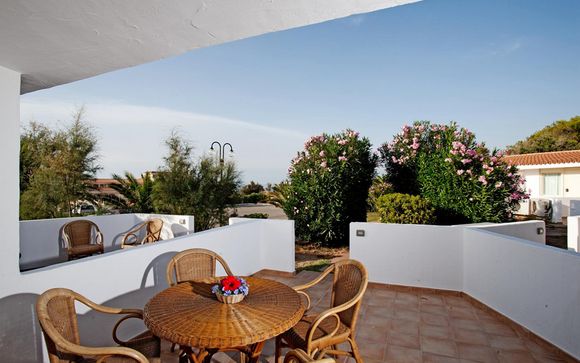 El Hotel Golfo dell'Asinara le abre sus puertas