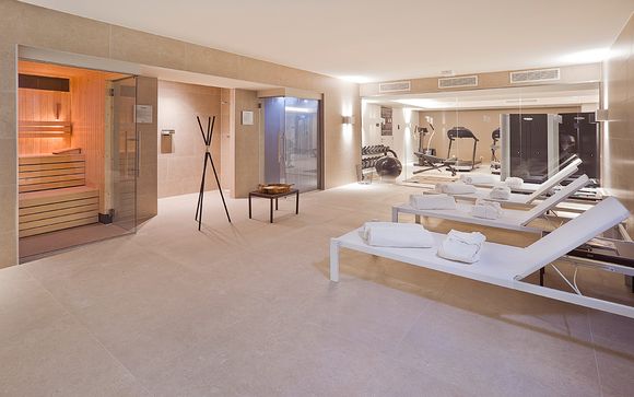Pestana Amsterdam Riverside 5*