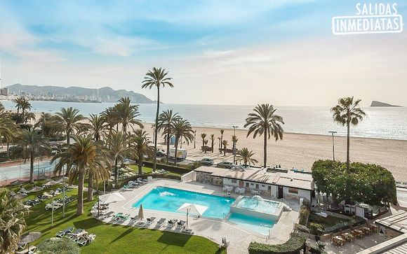 Vistas al mar y a la piscina desde tu terraza