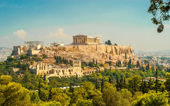 Wyndham Grand Athens 5*