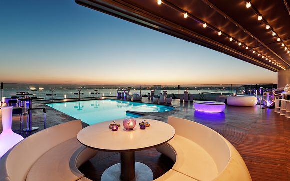 Estancia en Deluxe con vistas y opción de paquete de visitas