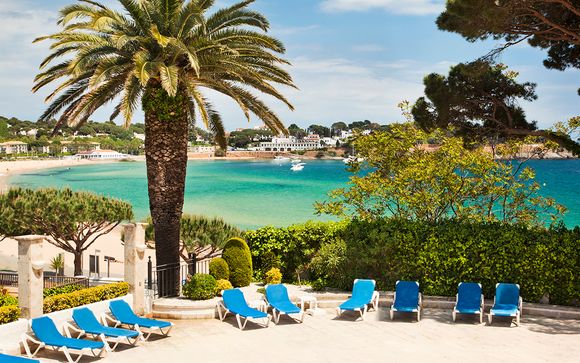 ILUNION Caleta Park 4*