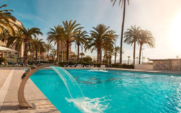 Gran Hotel Delfín 4*