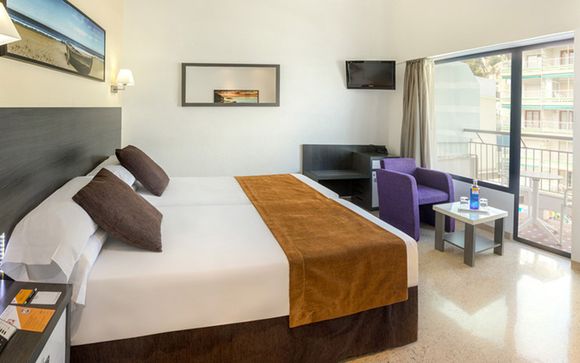 Gran Hotel Delfín 4*