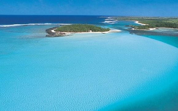 Outrigger Mauritius Beach Resort 5*