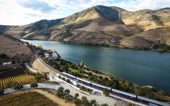 Oporto y tren Michelin en el Valle del Duero