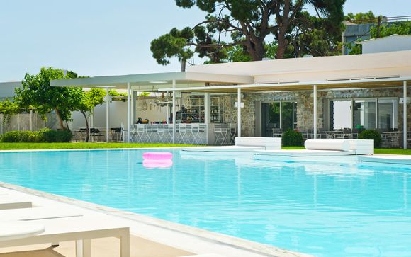Marathon Beach Resort 4*