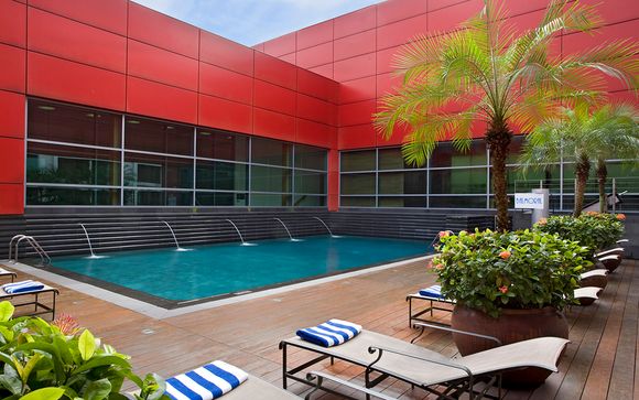 Royal Plaza on Scotts 5* 