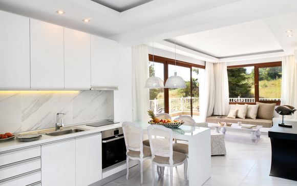 Villa D'Oro - Luxury Villas & Suites