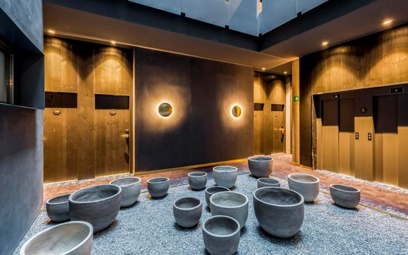 Hotel Room Mate Gerard 4*