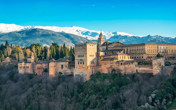 En pleno centro con bellas vistas a la Alhambra y Sierra Nevada