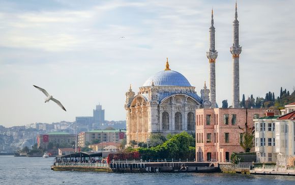 Rendez-vous... à Athènes et à Istanbul