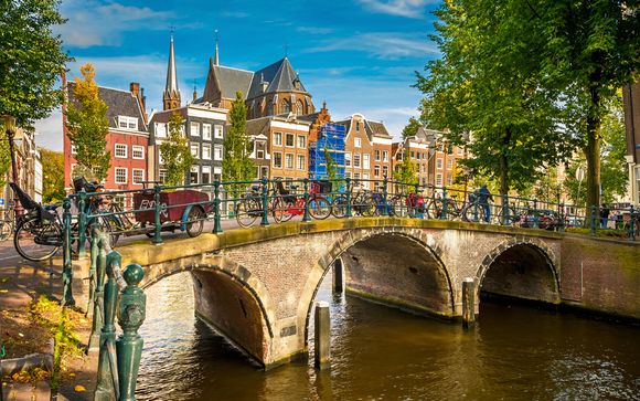 Hyatt Place Amsterdam Airport 4*