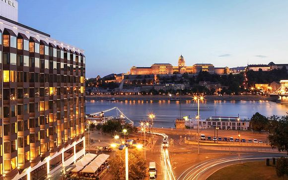 Sofitel Chain Bridge 5*