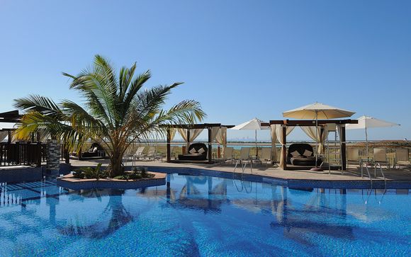 Poussez les portes de l'hôtel Radisson Blu Yas Island 4* à Abu Dhabi