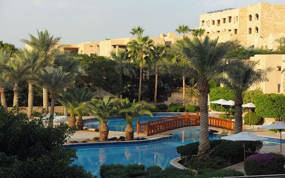 Poussez les portes de l'hôtel Movenpick Dead Sea 5* à la Mer morte