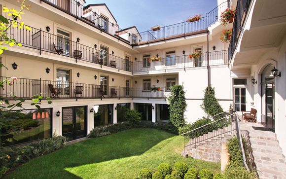 Poussez les portes de l'hôtel Angelis 4*