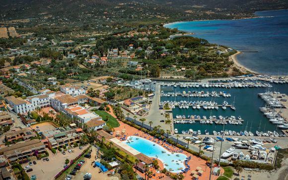 Phi Hotel Sighientu 4*