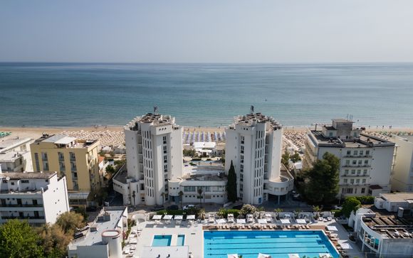 HR Resort 4*