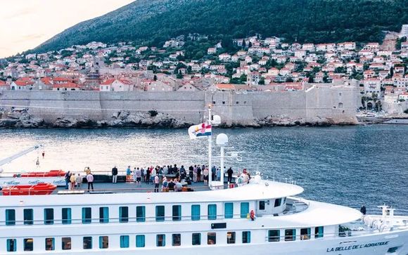 Benvenuti a bordo della MV La Belle de l’Adriatique!
