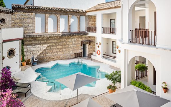 NH Collection Amistad 4*