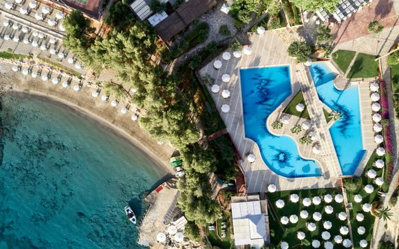 Candia Park Village 4*