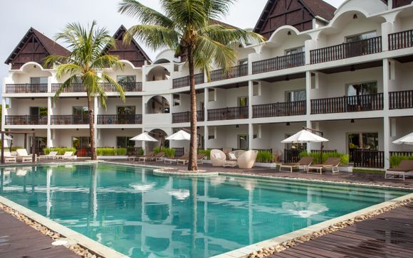 Royal Beach 4*