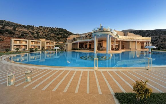 The Noverian Scenic Malia 5*