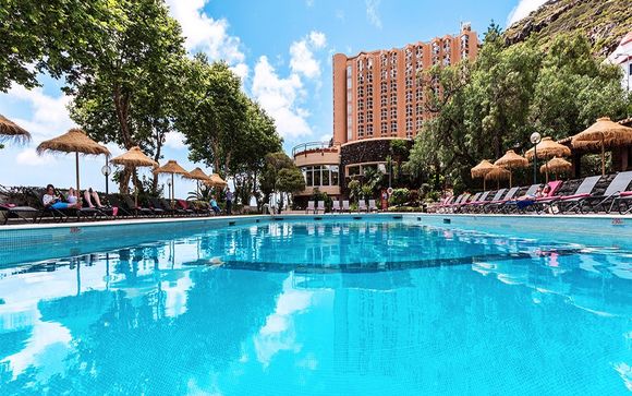 Dom Pedro Madeira 4*