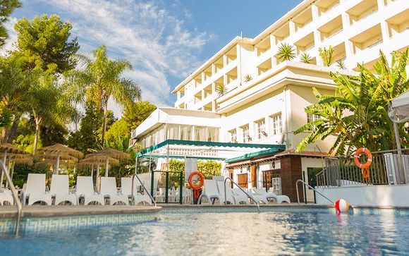 AluaSun Costa Park 4*