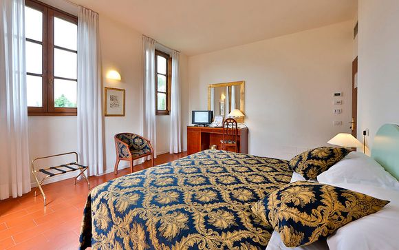 Hotel Villa Gabriele D'Annunzio 4*