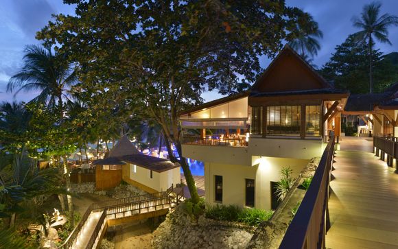 Phuket - Andaman White Beach Resort