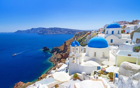 Alla scoperta di Santorini