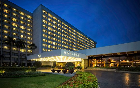 Sofitel Philippine Plaza Hotel - Manila