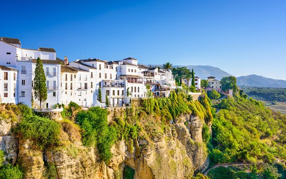 Autotour Andalusia con partenza da Malaga con possibilità di soggiorno mare