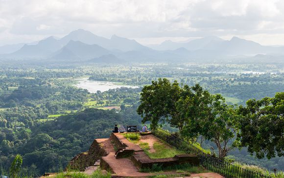 Tour privato dello Sri Lanka in 5*